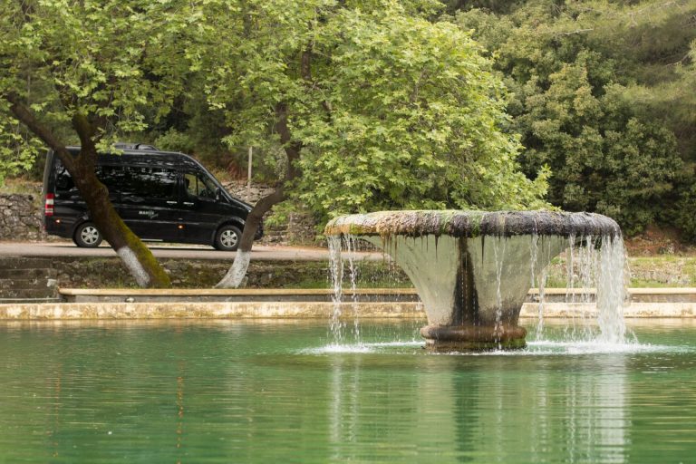 Eleousa with Minibus (1 of 1)